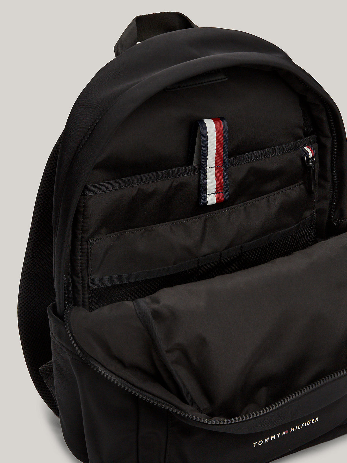 Tommy Hilfiger AM0AM11788 BDS – alternate3