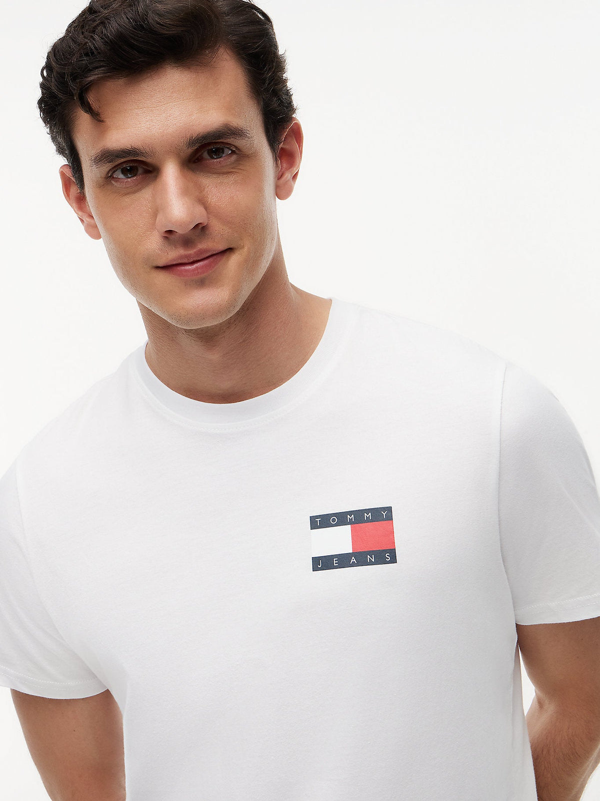 Tommy Hilfiger alternate2
