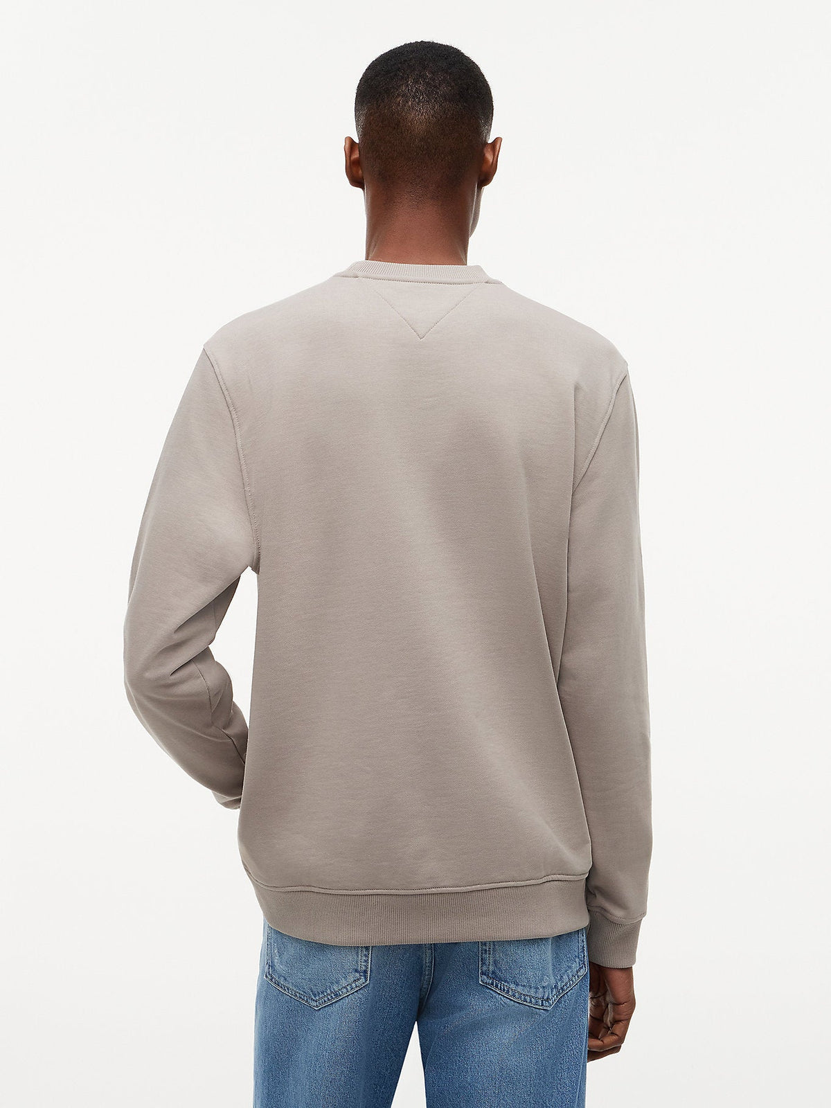 Tommy Hilfiger alternate3