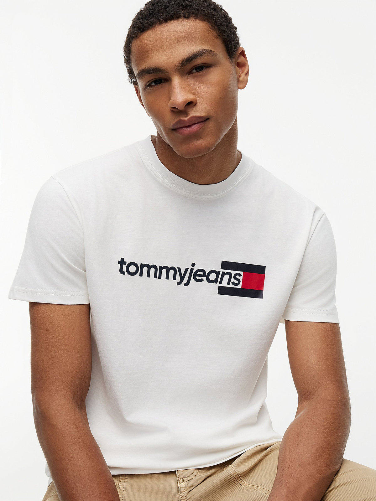 Tommy Hilfiger alternate2