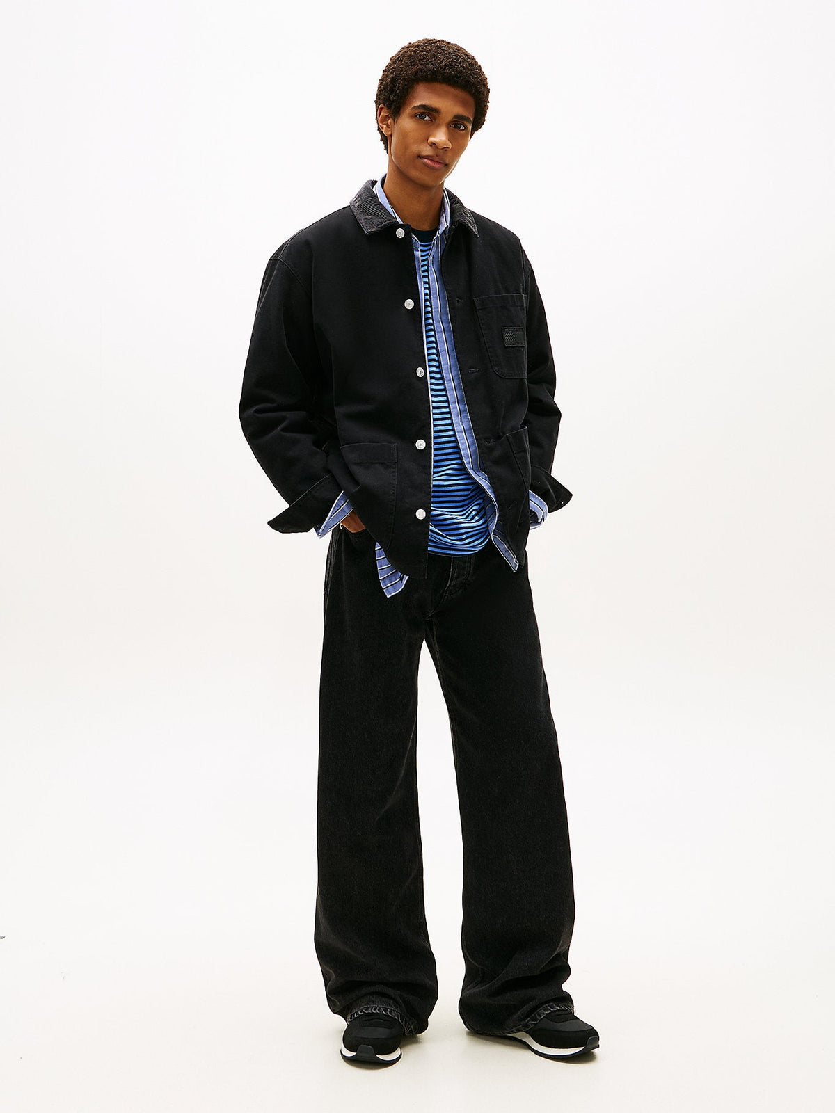 Tommy Hilfiger alternate7