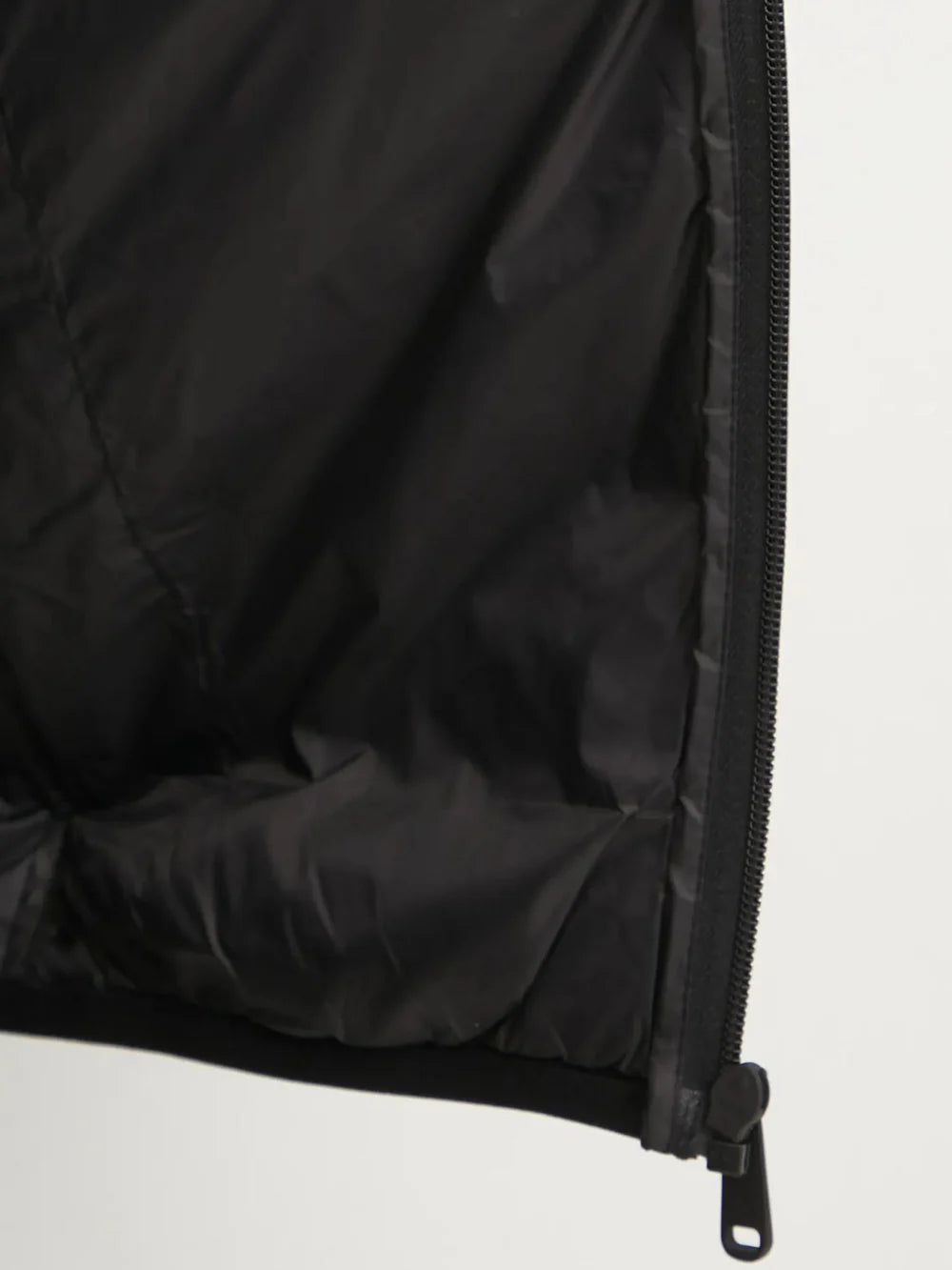 Calvin Klein vyriška striukė – Rezivelo