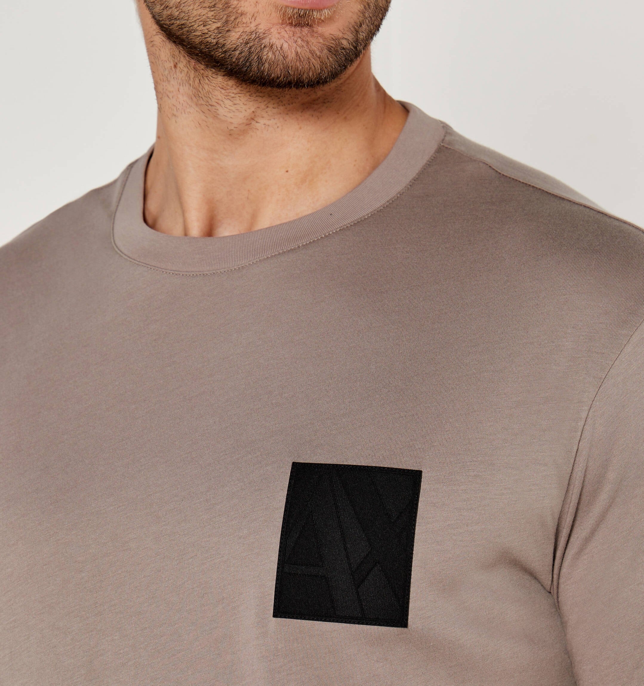 Armani Exchange vyriški marškinėliai – Rezivelo