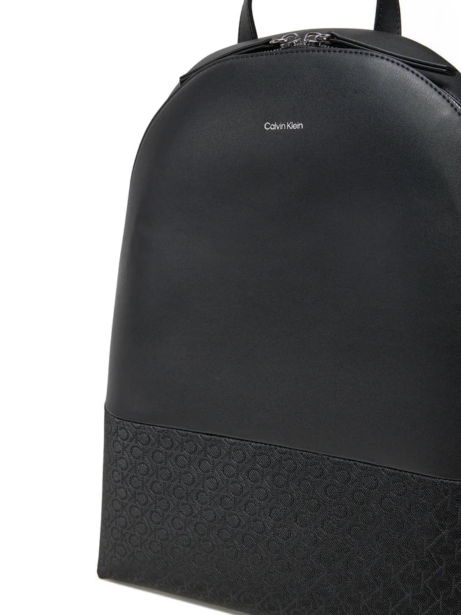 Calvin Klein moteriška kuprinė – Rezivelo