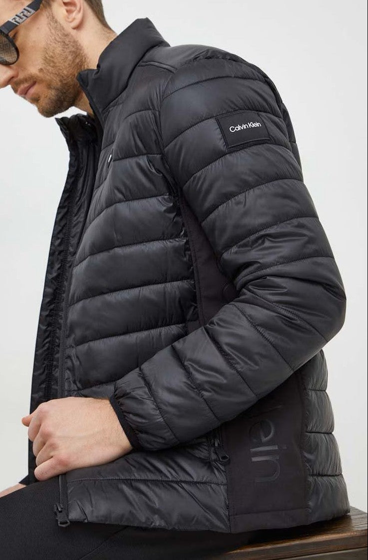 Calvin Klein vyriška striukė