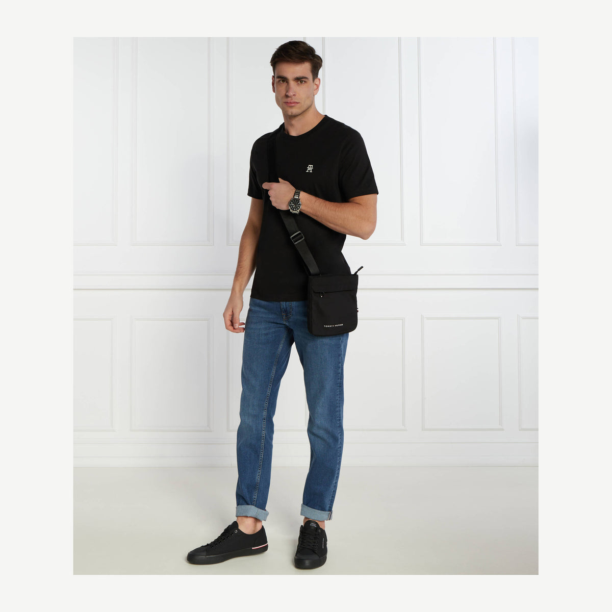Tommy Hilfiger AM0AM11785 juoda vyriška rankinė, nuotrauka 3