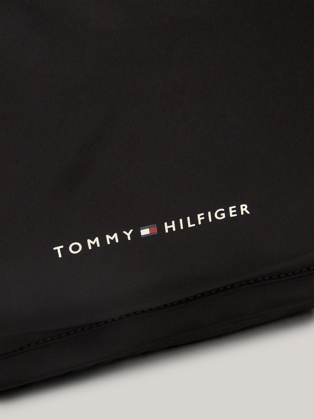 Tommy Hilfiger AM0AM11788 BDS – alternate2