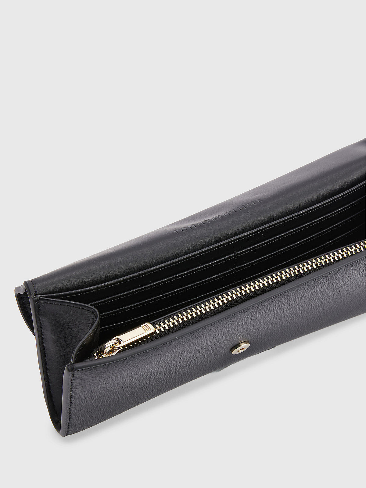 Tommy Hilfiger AW0AW13657 BDS – alternate2