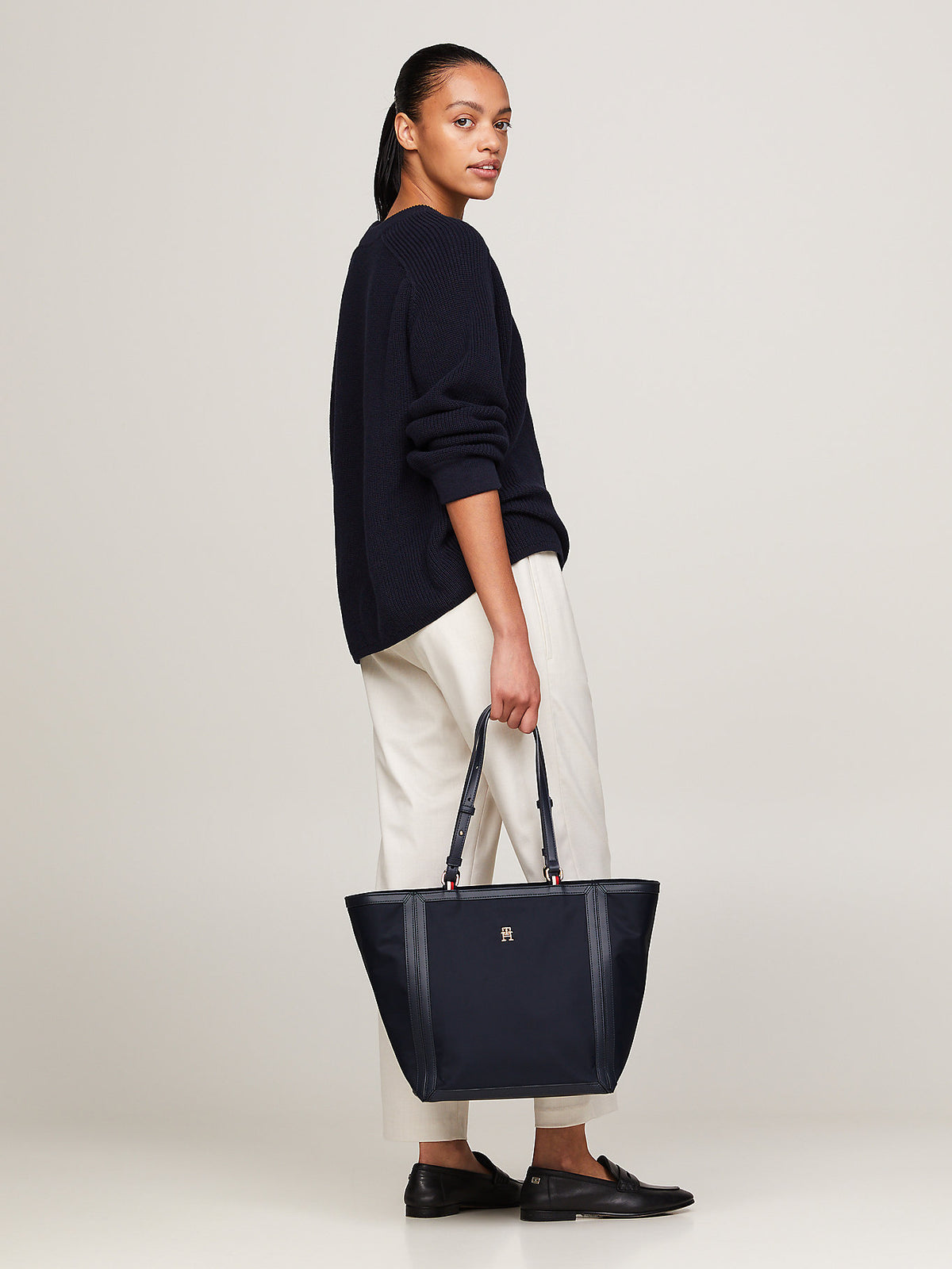Tommy Hilfiger AW0AW15717 DW6 – alternate4