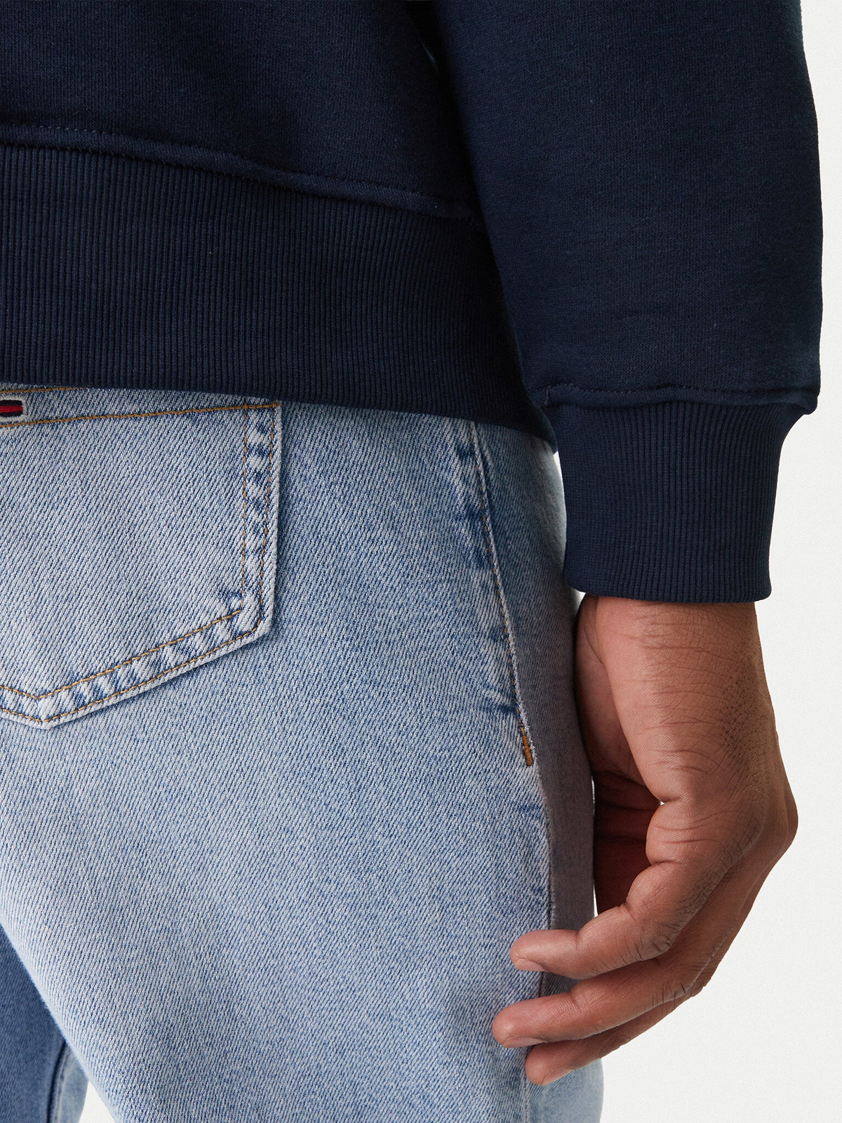 Tommy Hilfiger vyriškas džemperis DM0DM20249 C1G detalė