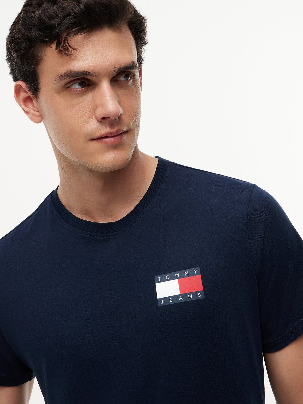 Tommy Hilfiger alternate2