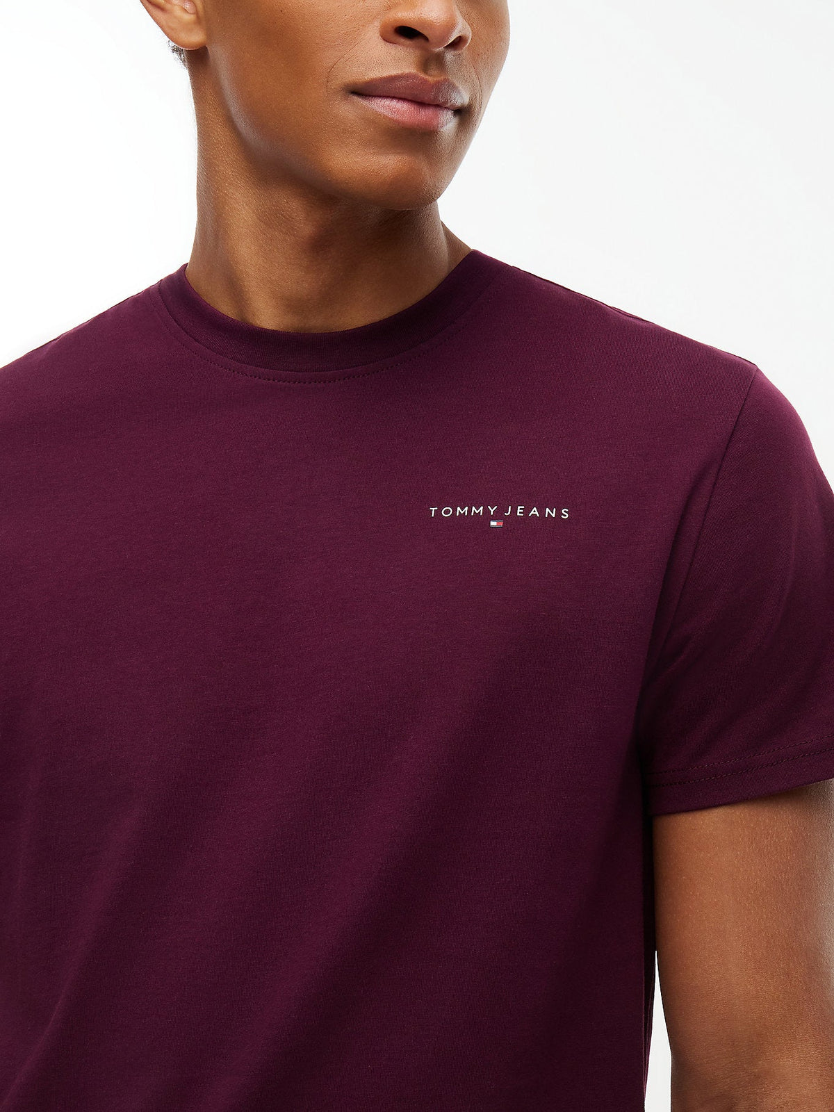 Tommy Hilfiger alternate2
