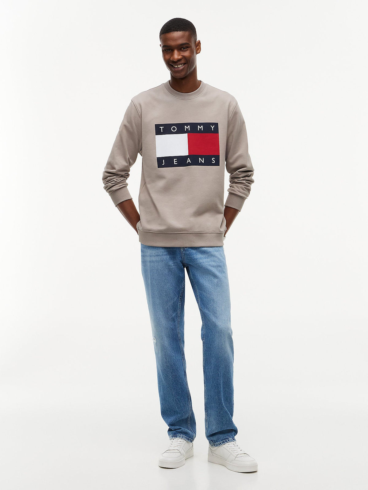 Tommy Hilfiger alternate1