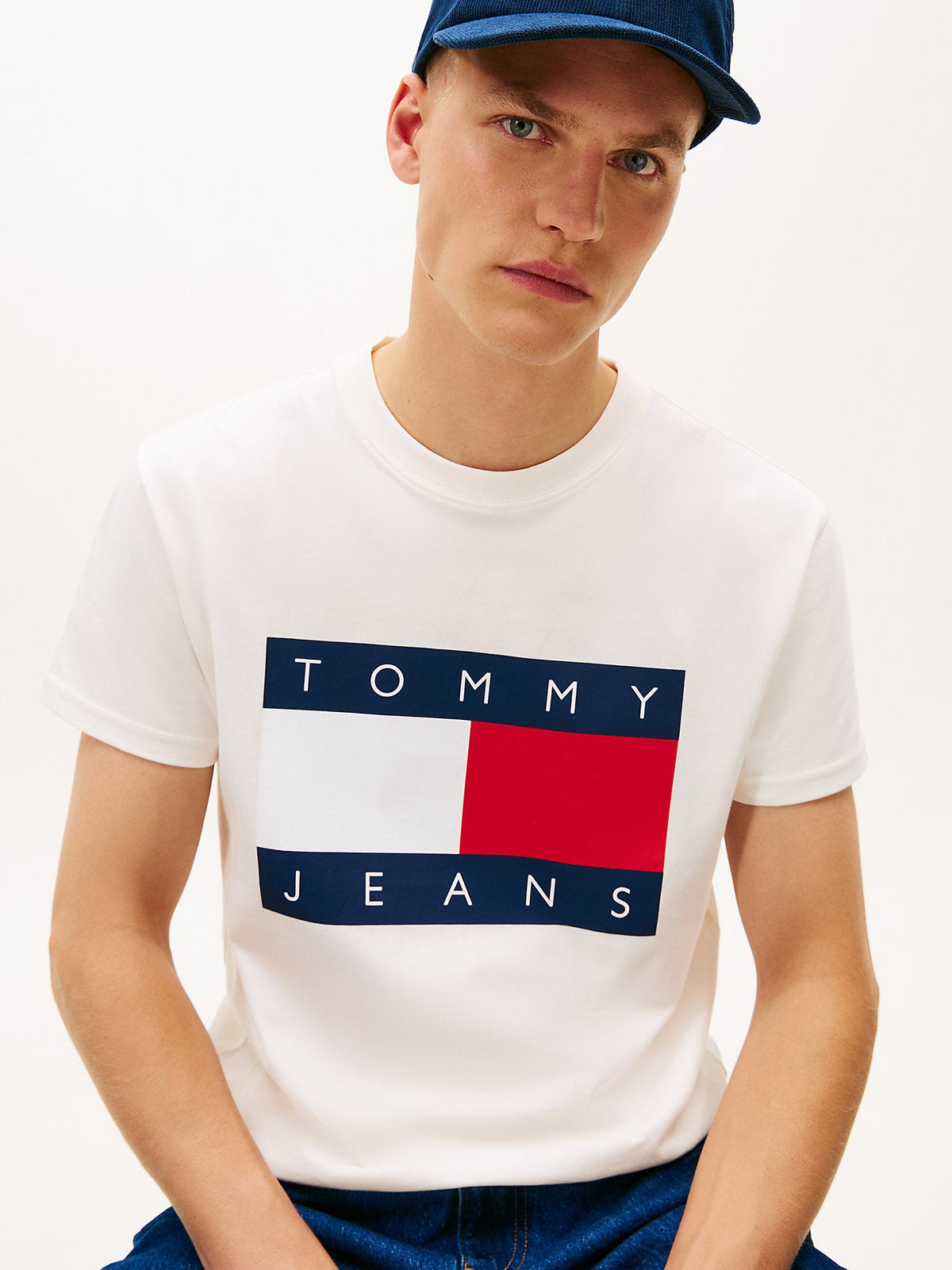 Tommy Hilfiger alternate1