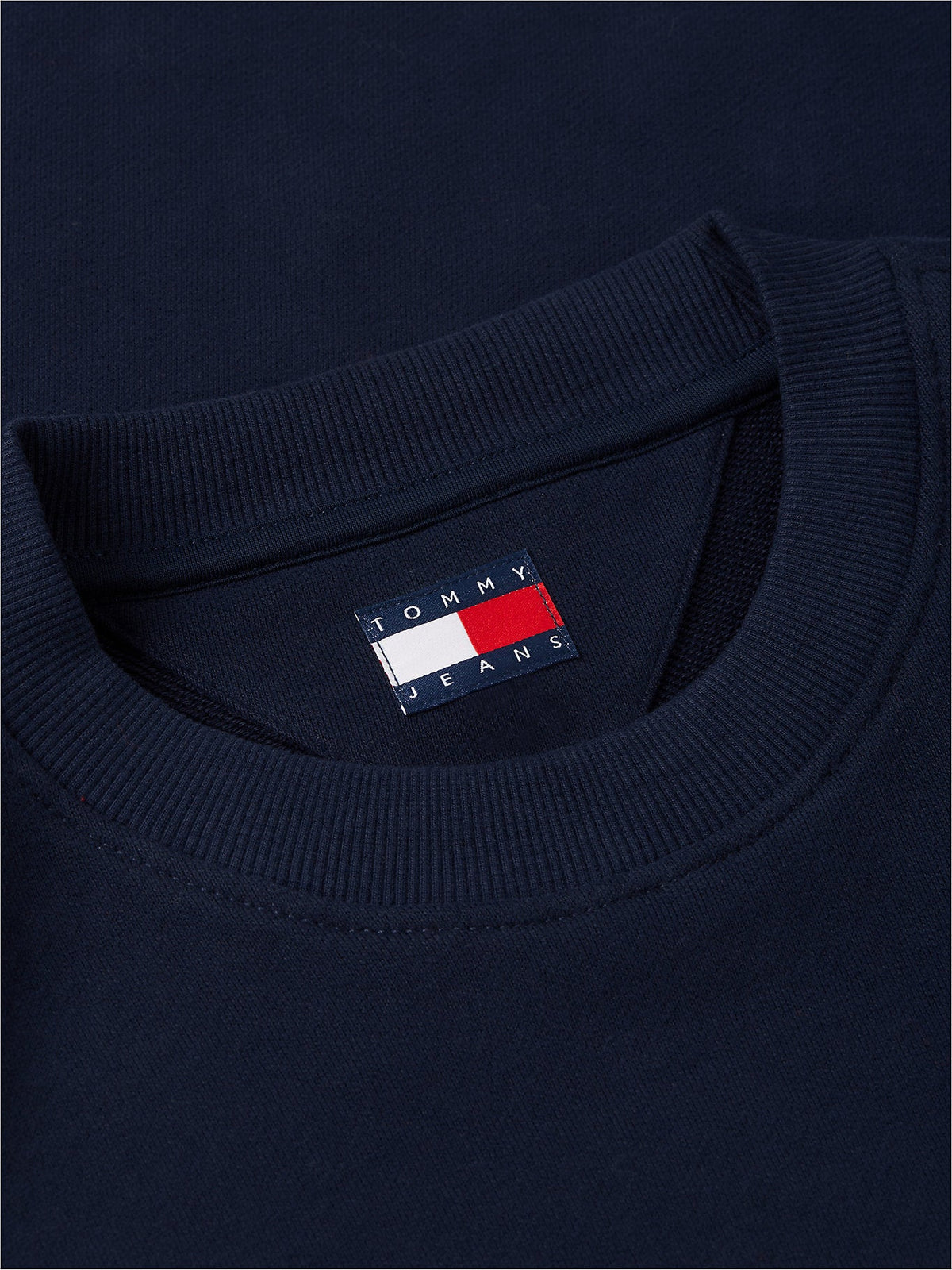 Tommy Hilfiger alternate5
