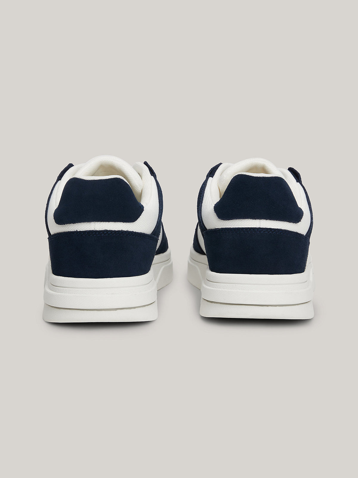 Tommy Hilfiger EM0EM01371 C1G – alternate3