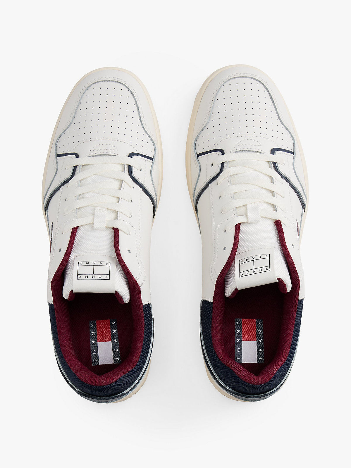 Tommy Hilfiger alternate2