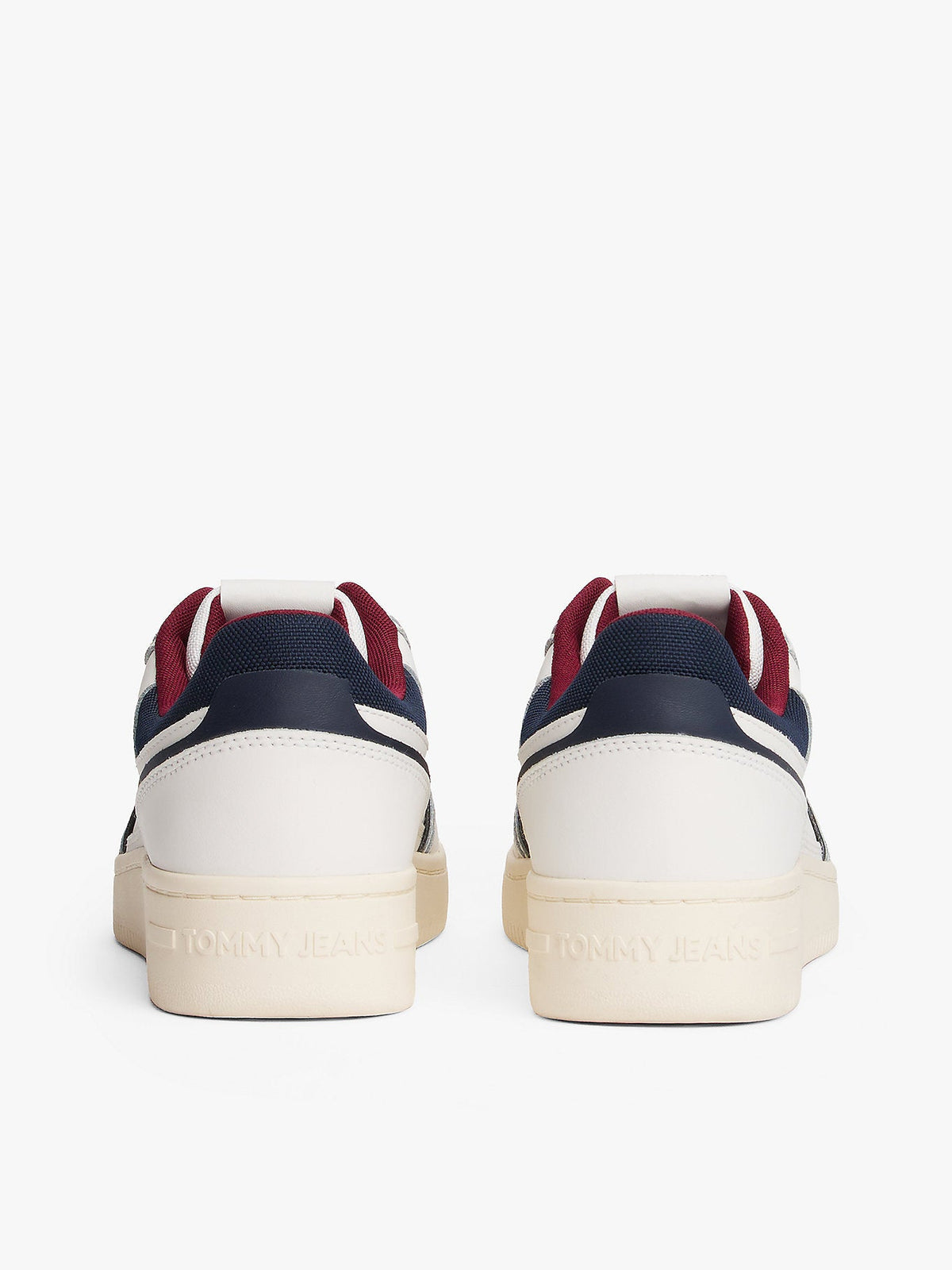 Tommy Hilfiger alternate3