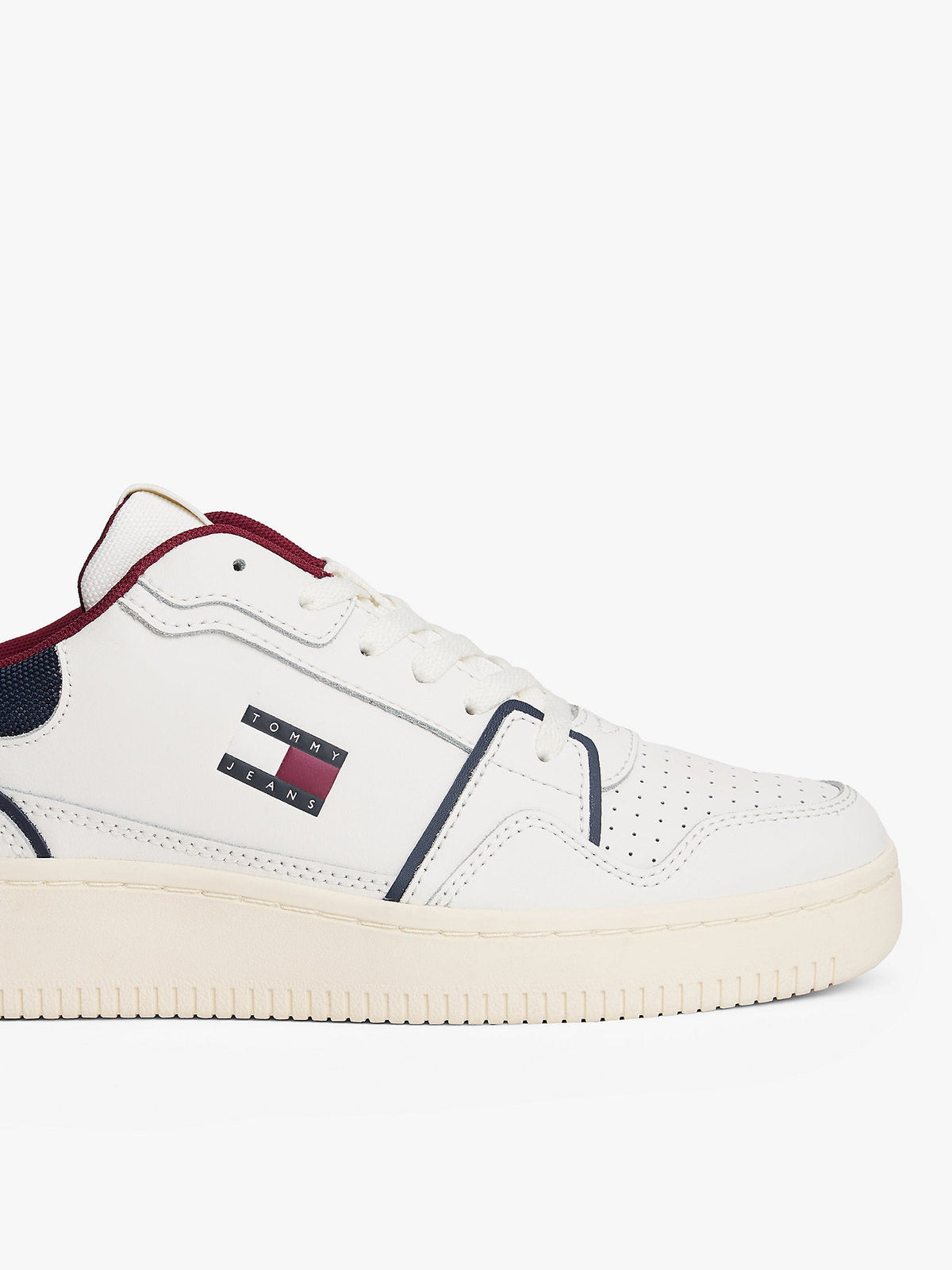Tommy Hilfiger alternate5