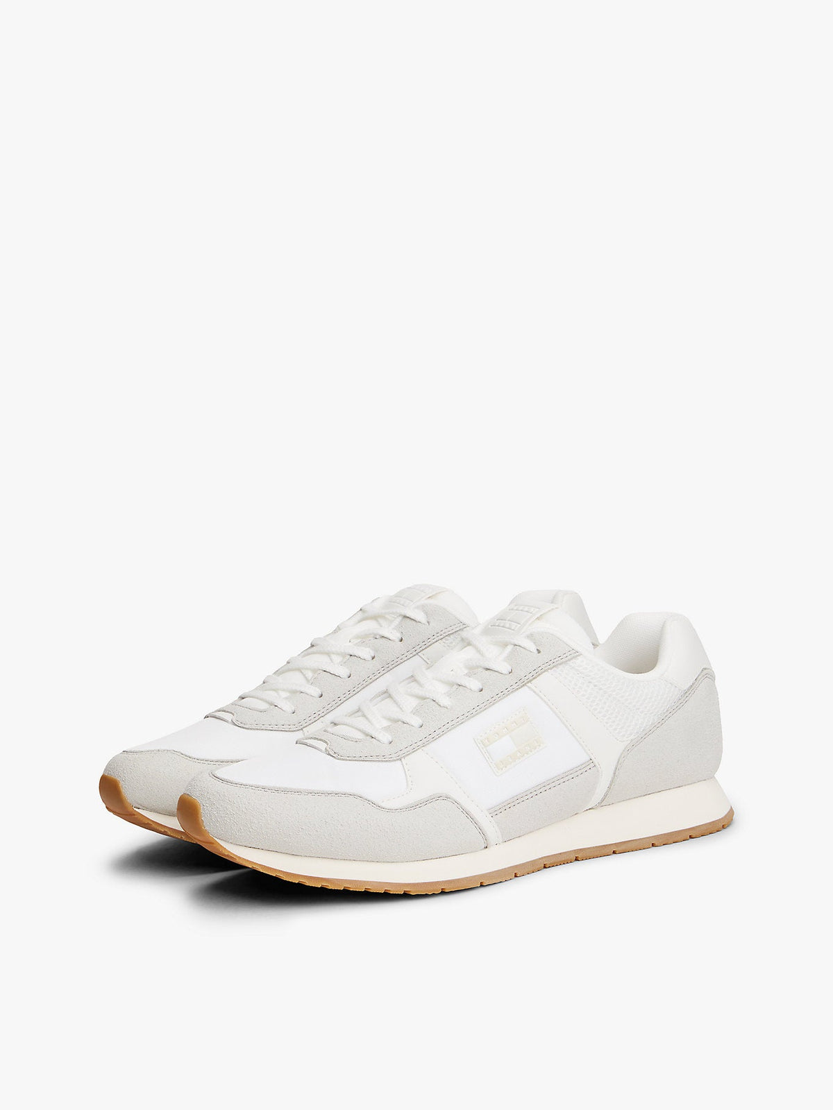Tommy Hilfiger alternate1