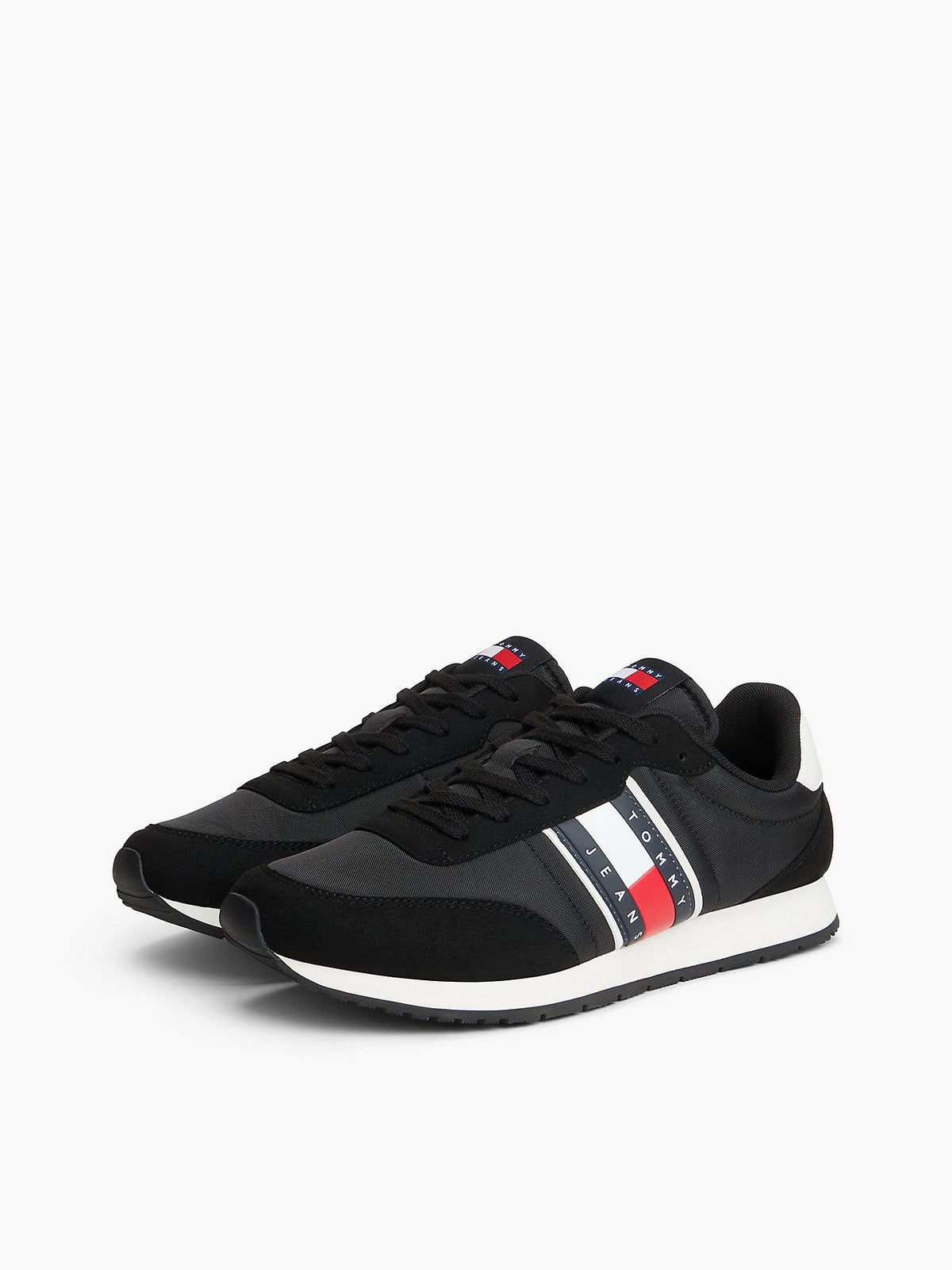 Tommy Hilfiger alternate1