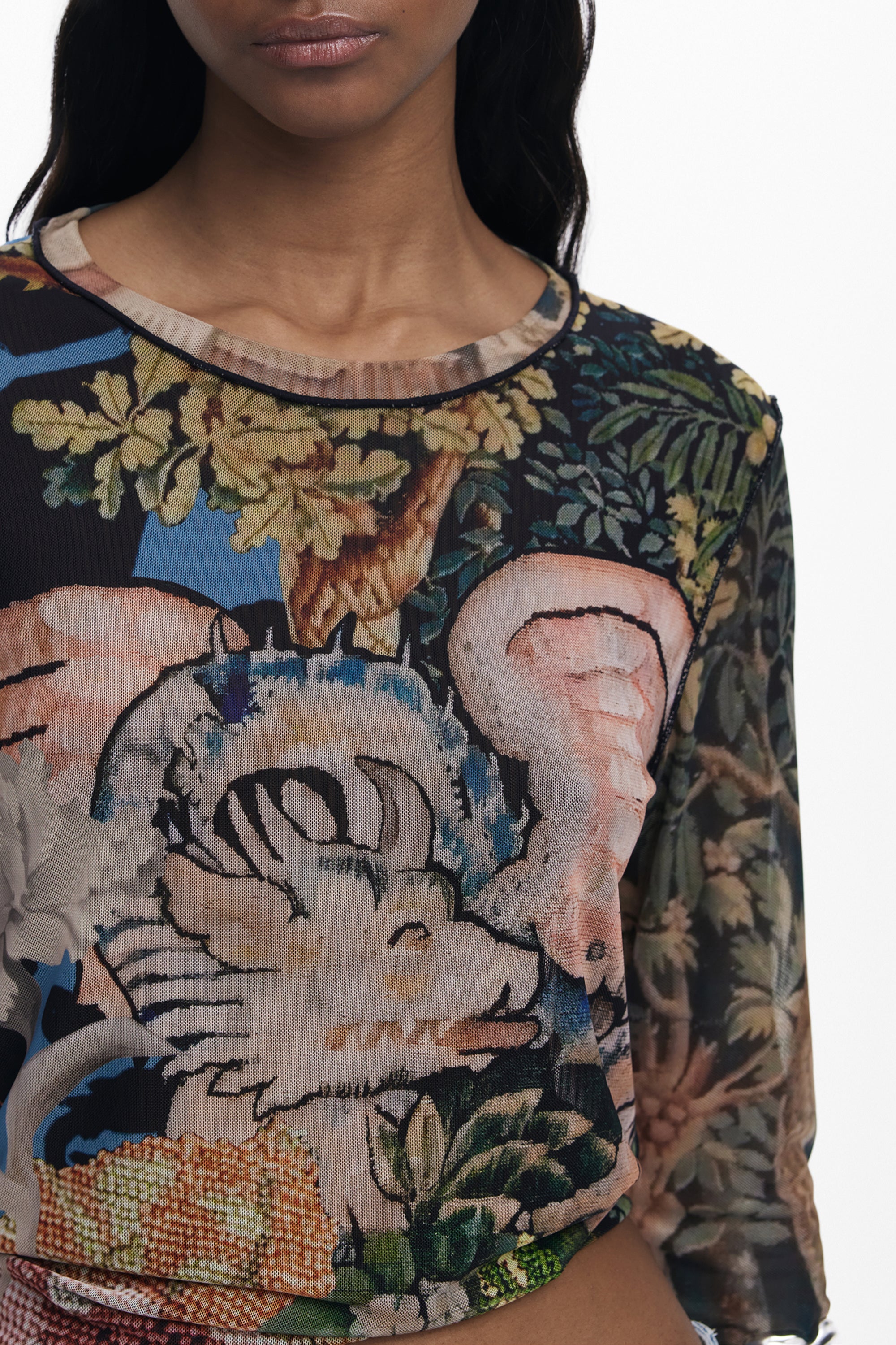 Desigual moteriški marškinėliai – juodos spalvos, juodos spalvos, nuotrauka 3