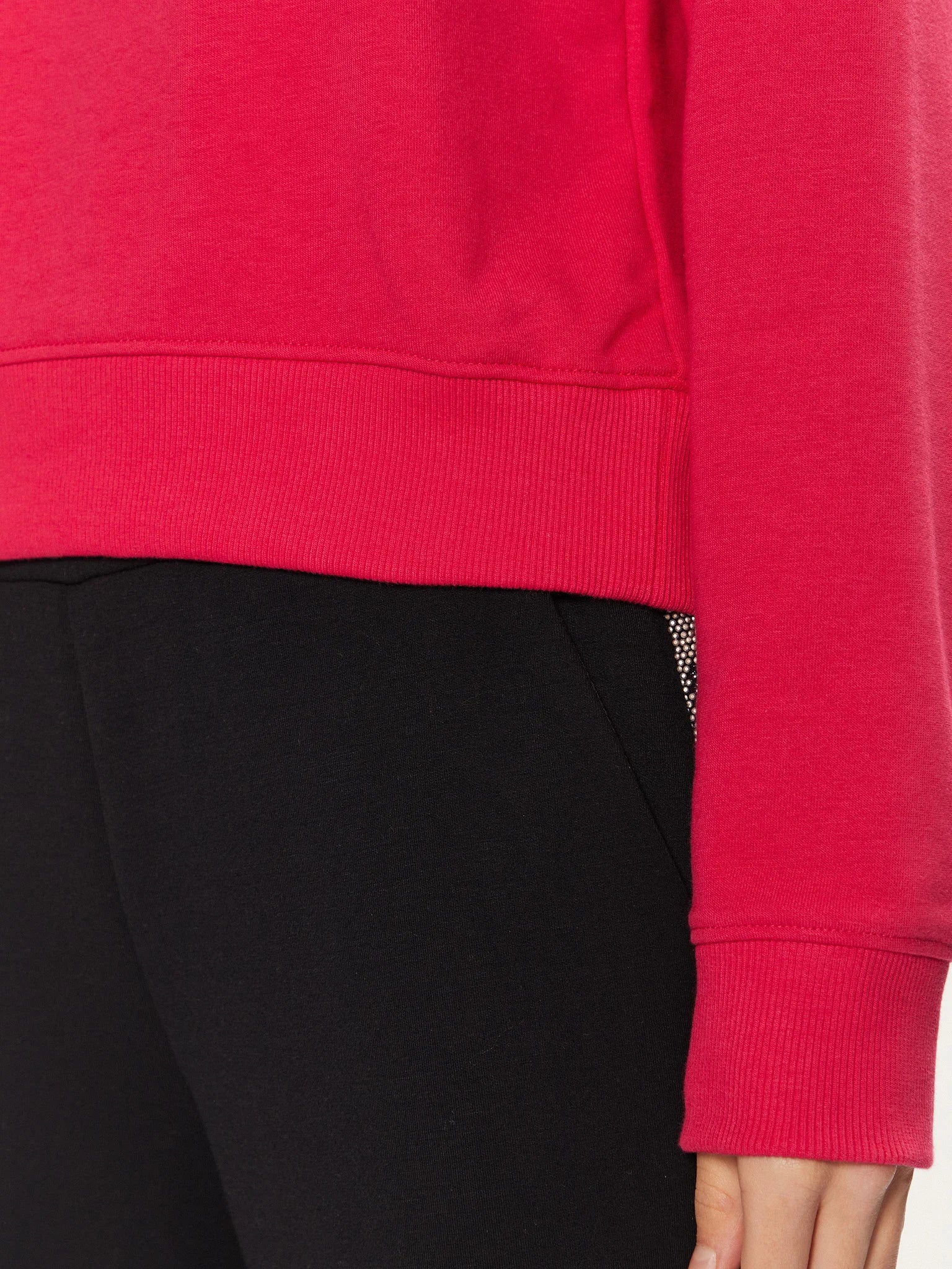 Guess moteriškas džemperis